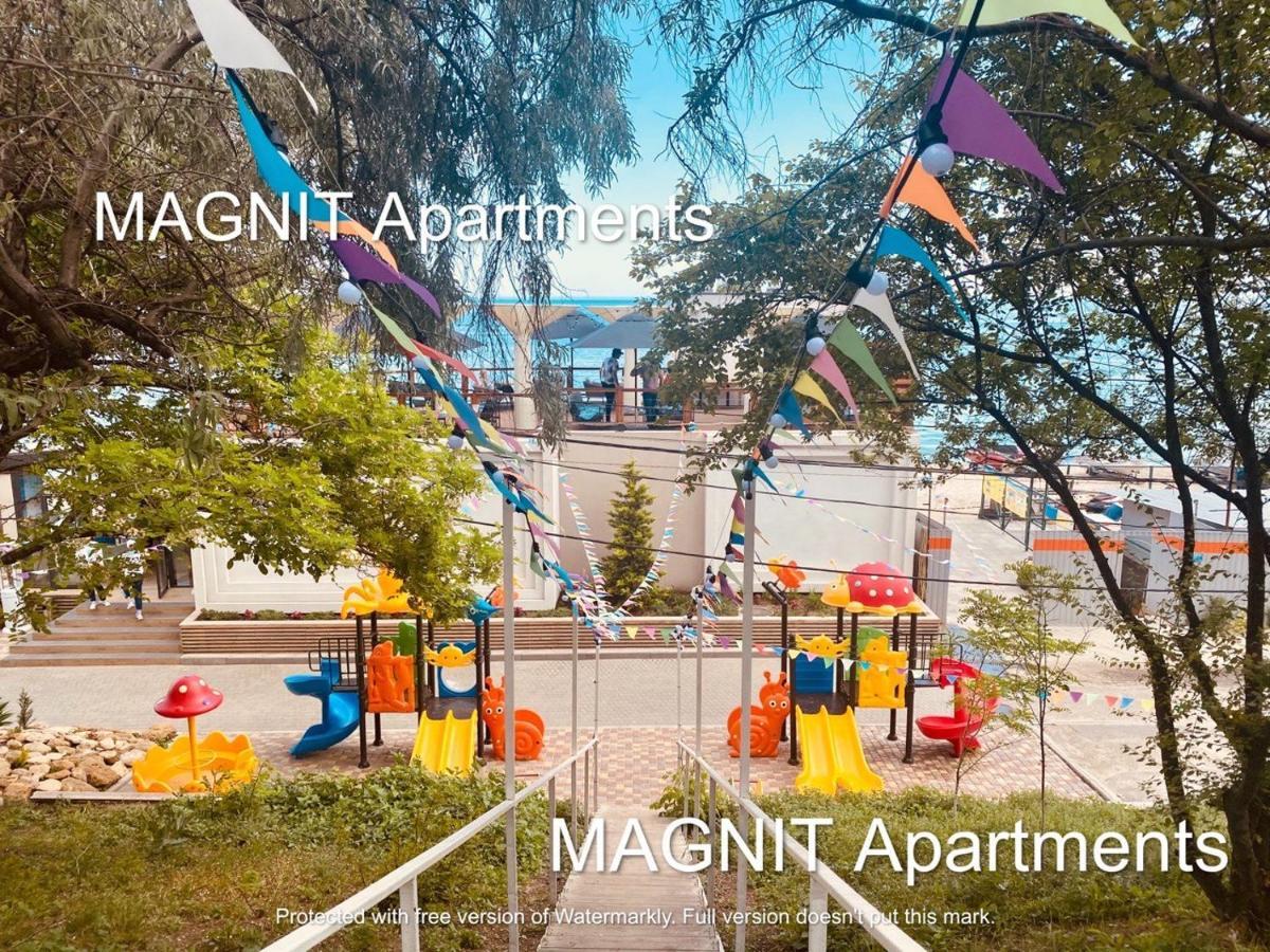 Magnit Apartments У Самого Моря Odesa Exterior photo